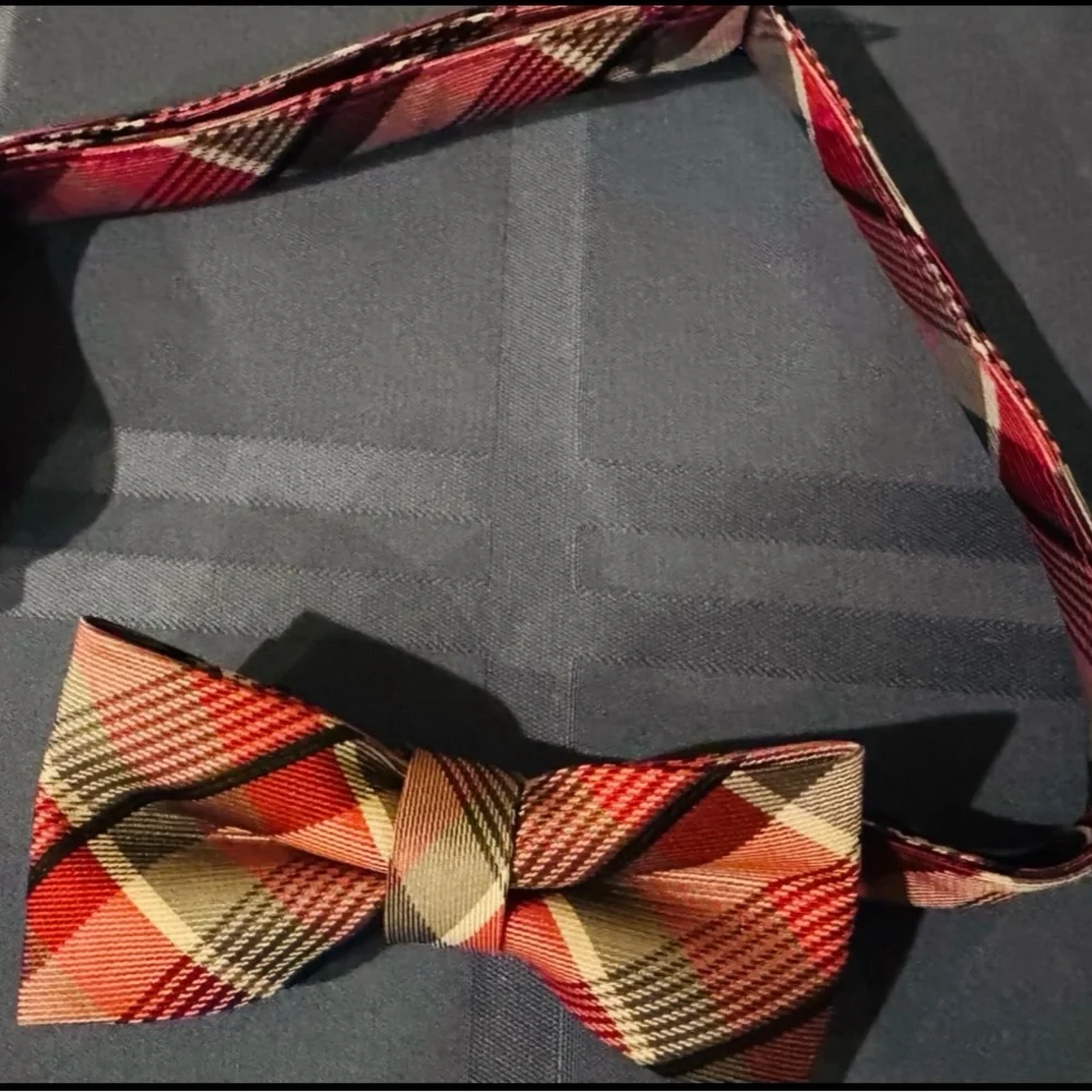 Stylish boys bow tie set